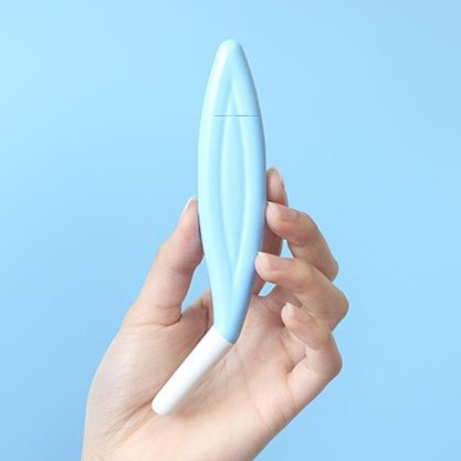 The self-sampling applicator from EveKit.